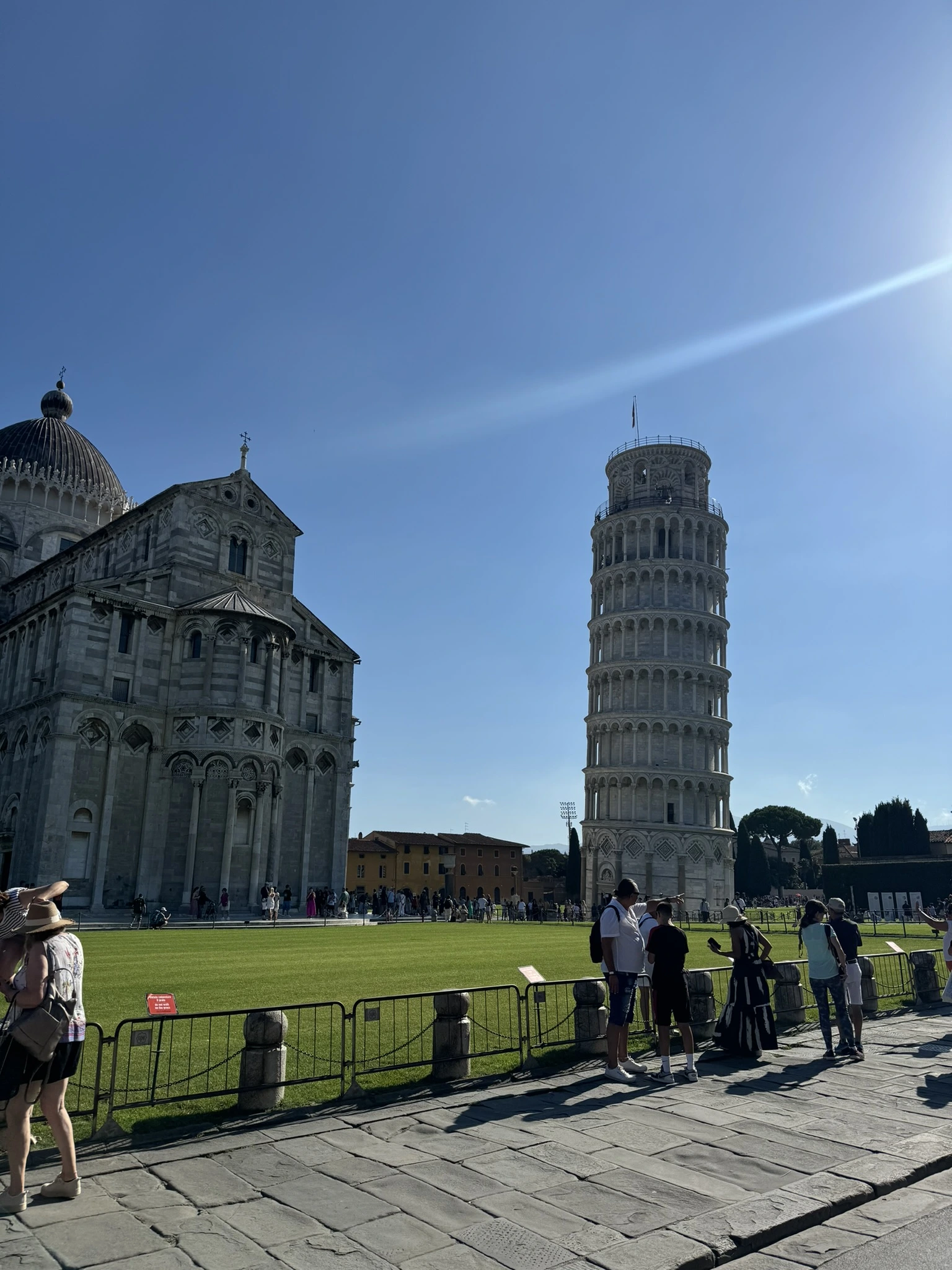 florencia, con la catedral y la torre de pisa