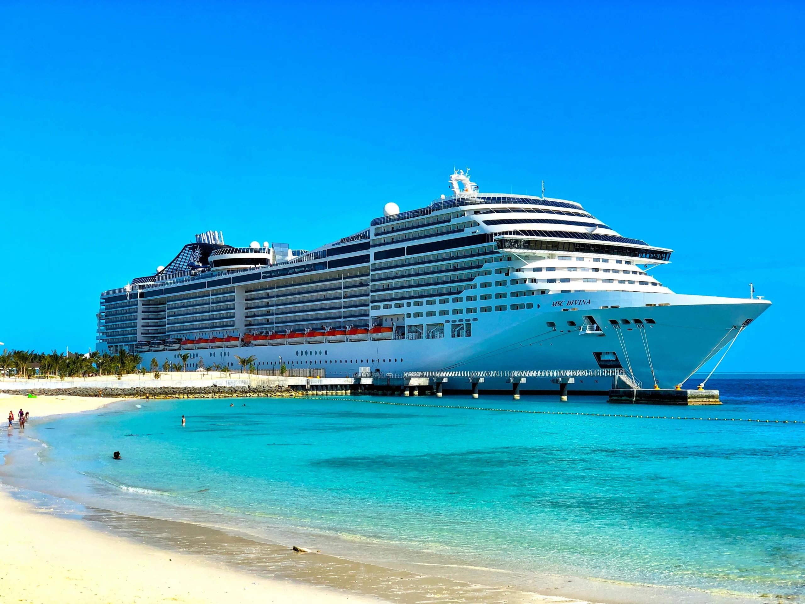 Cruceros para Jóvenes desde 200 Euros 2025/2026